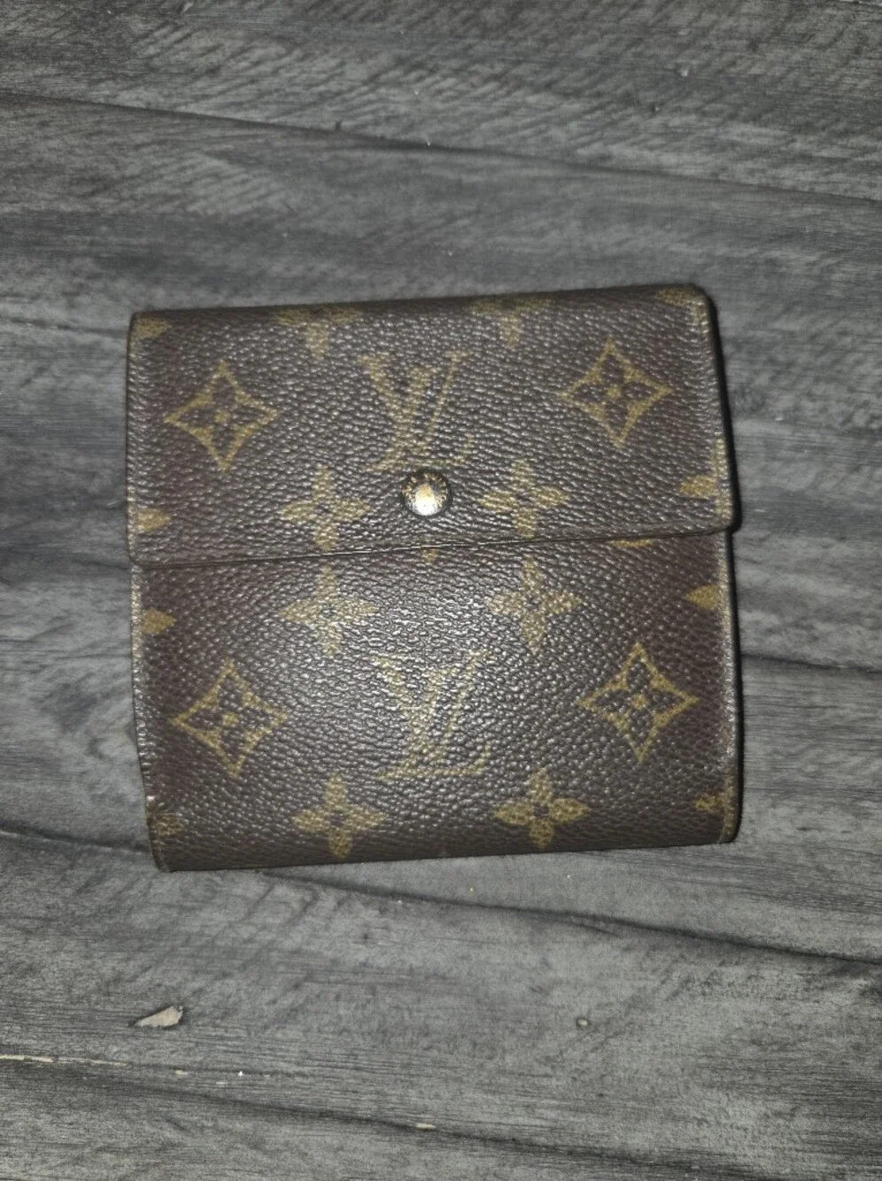 Louis Vuitton Brown Monogram Folded Wallet - Picture 1 of 9